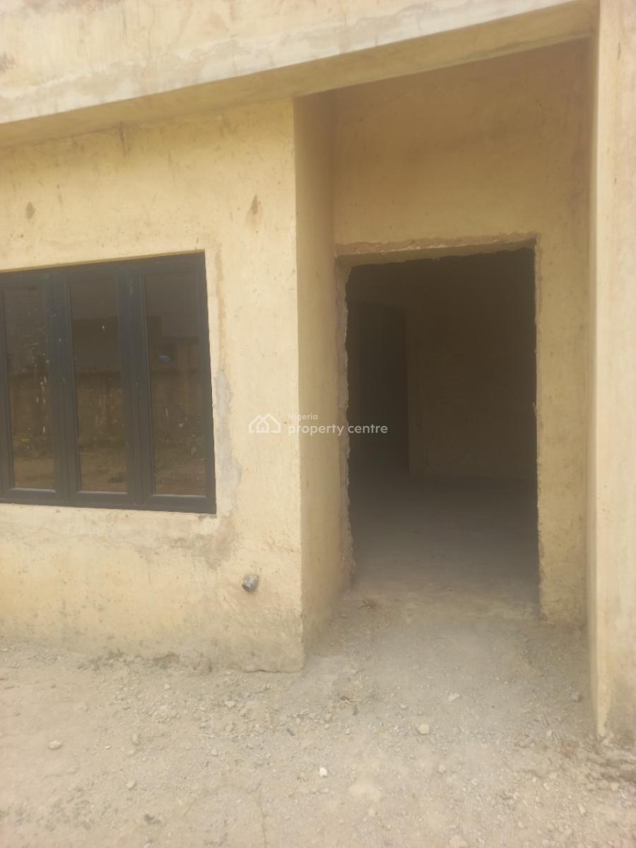 3 Bedroom +bq Terrace Duplex Shell, Mortgage Backed, Lubge, Facing The Express Way, Just 3 Mins Drive From Shoprite, Lugbe District, Abuja, Terraced Duplex for Sale