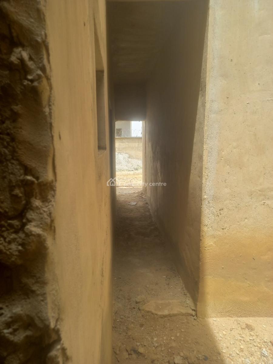 3 Bedroom +bq Terrace Duplex Shell, Mortgage Backed, Lubge, Facing The Express Way, Just 3 Mins Drive From Shoprite, Lugbe District, Abuja, Terraced Duplex for Sale