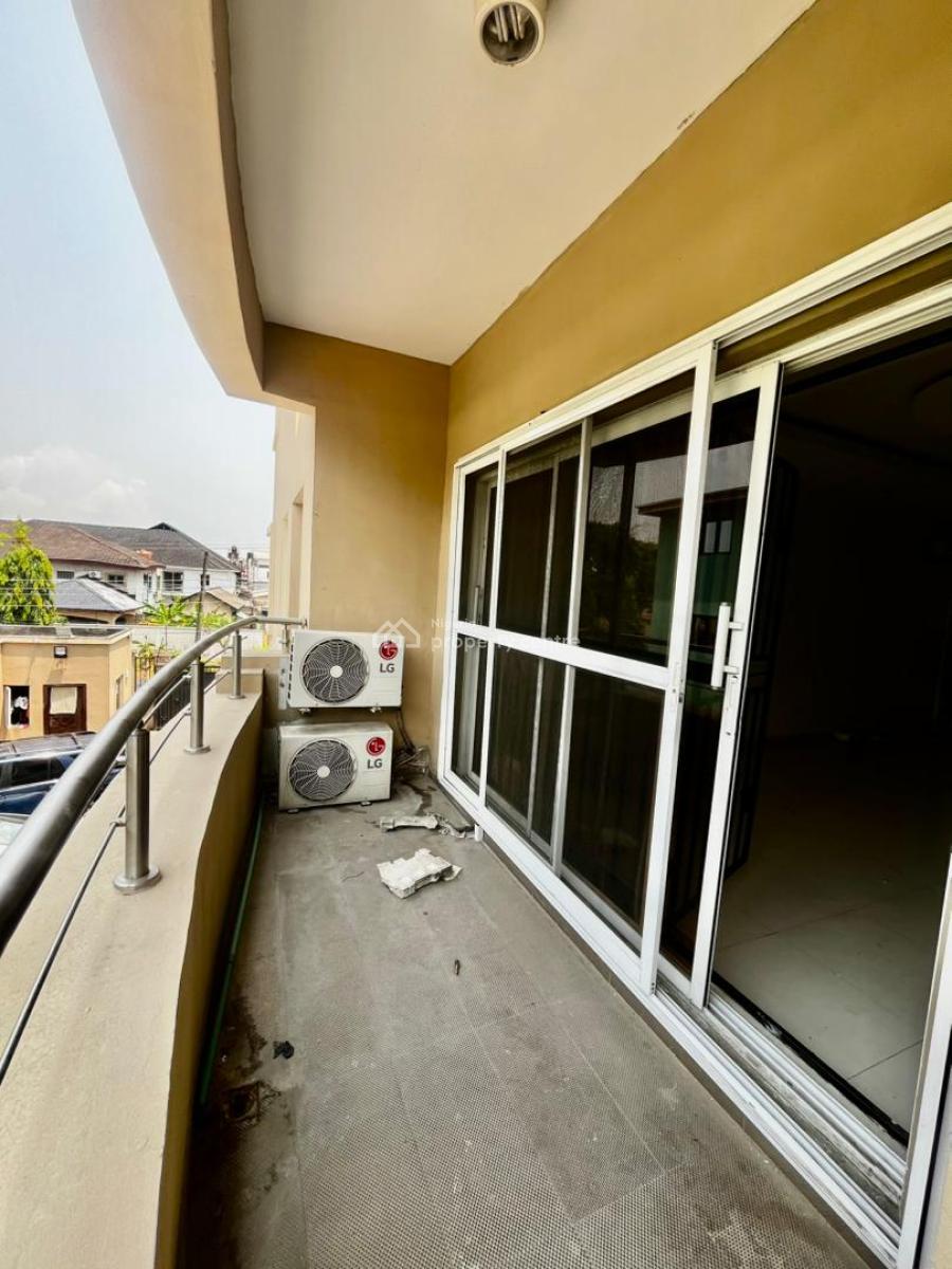 Luxury 3 Bedroom Apartment with Excellent Finishing, Lekki Phase 1, Lekki, Lagos, Flat / Apartment for Rent