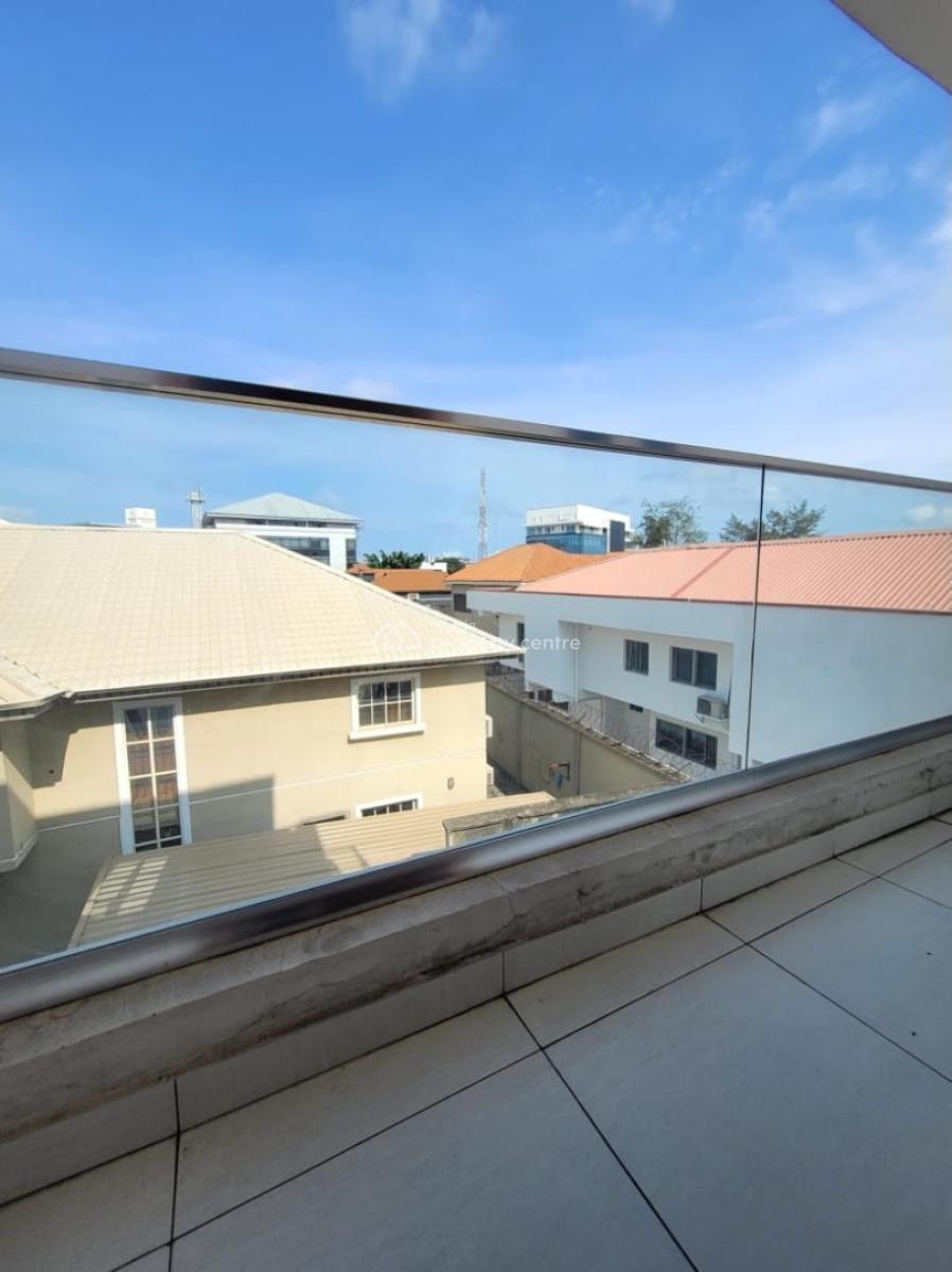 Luxury 4 Bedroom Terraced Apartment, Lekki Phase 1, Lekki, Lagos, Flat / Apartment Short Let