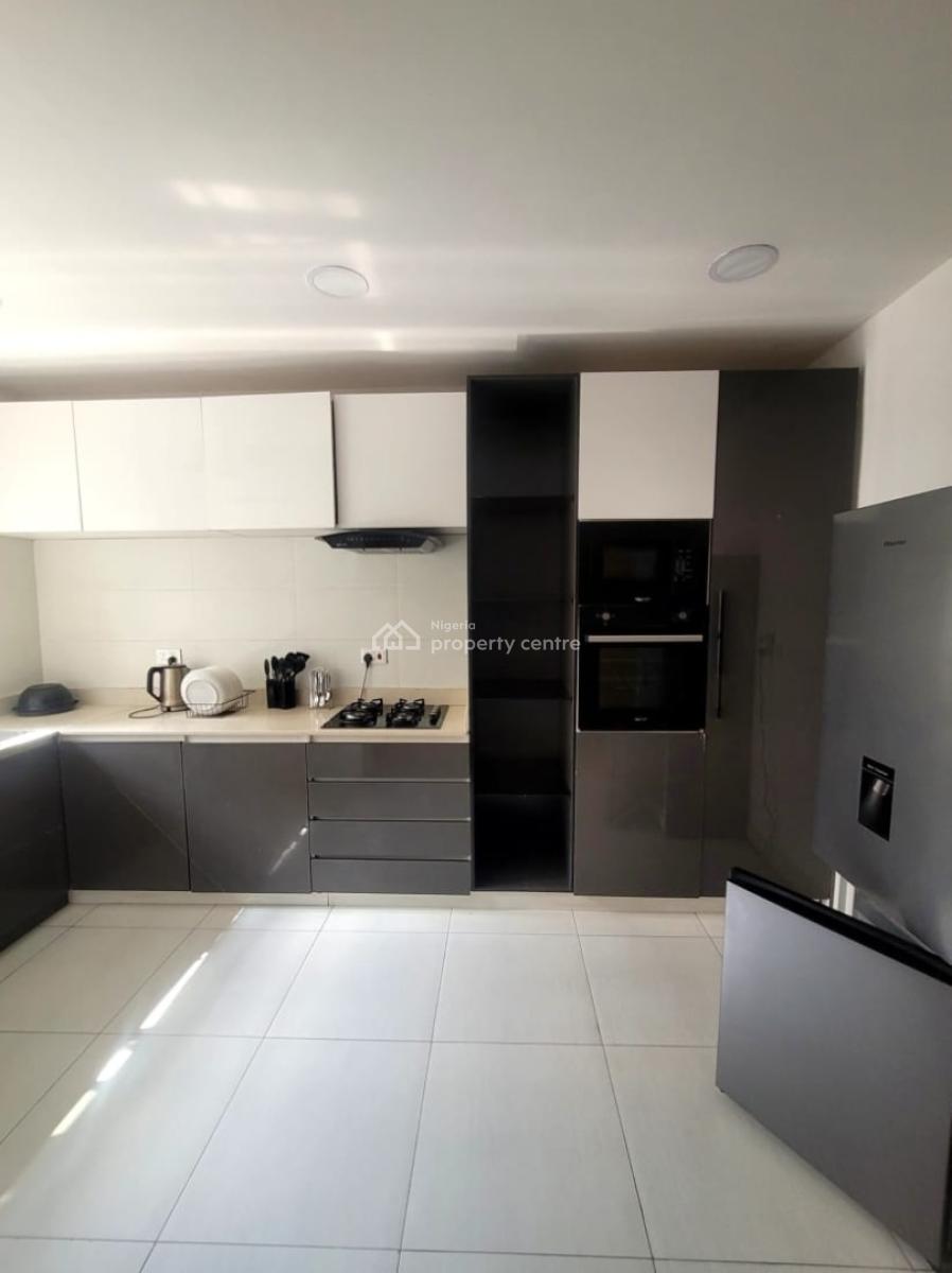 Luxury 4 Bedroom Terraced Apartment, Lekki Phase 1, Lekki, Lagos, Flat / Apartment Short Let