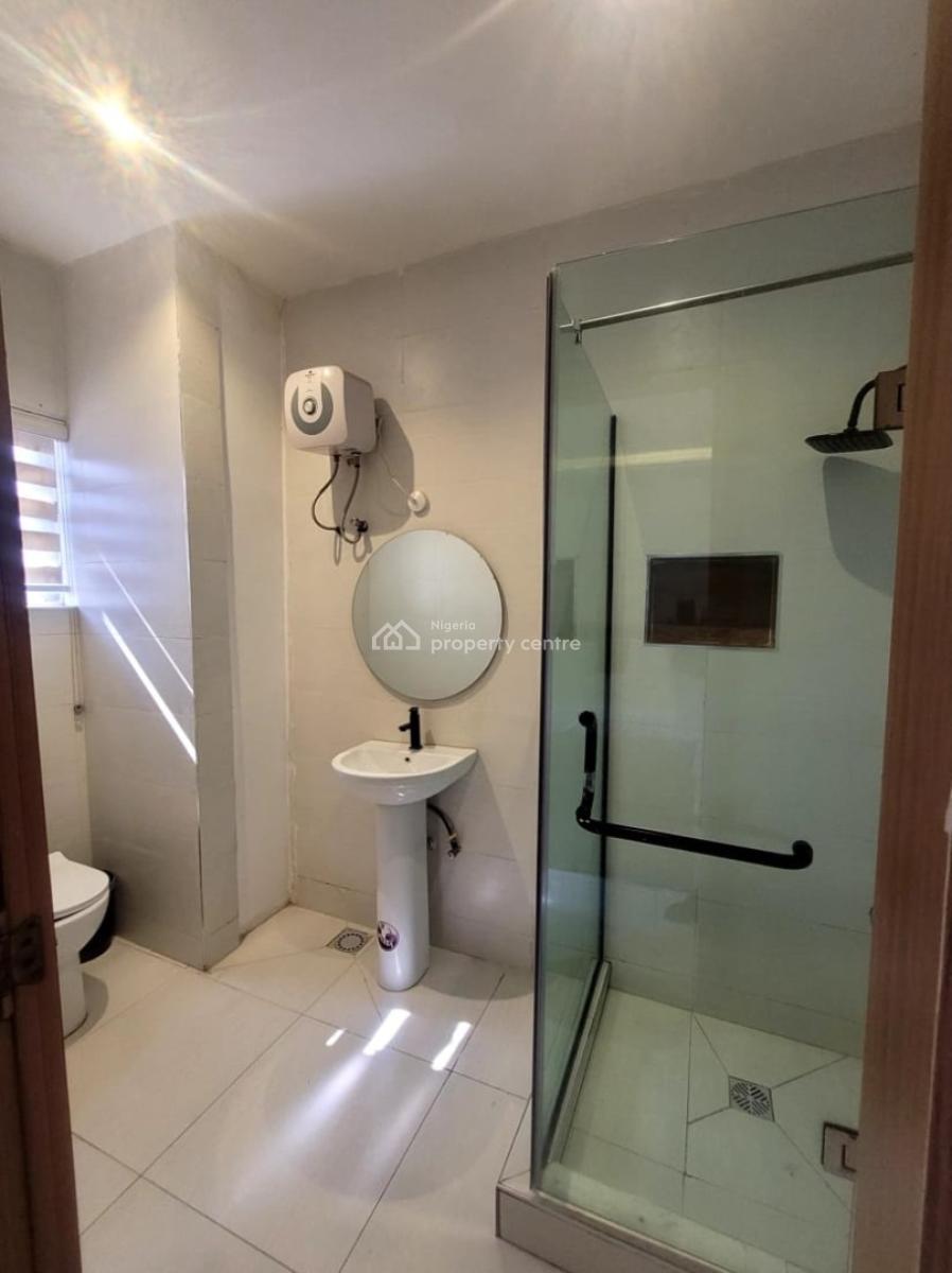 Luxury 4 Bedroom Terraced Apartment, Lekki Phase 1, Lekki, Lagos, Flat / Apartment Short Let