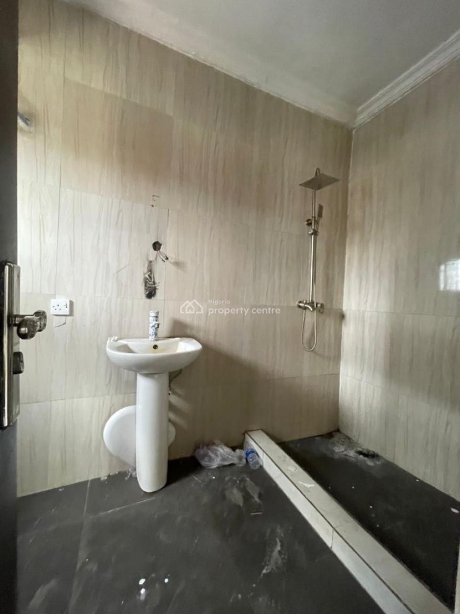 Upstairs and Comes with Inverter, Blenco Supermarket Area, Olokonla, Ajah, Lagos, Flat / Apartment for Rent