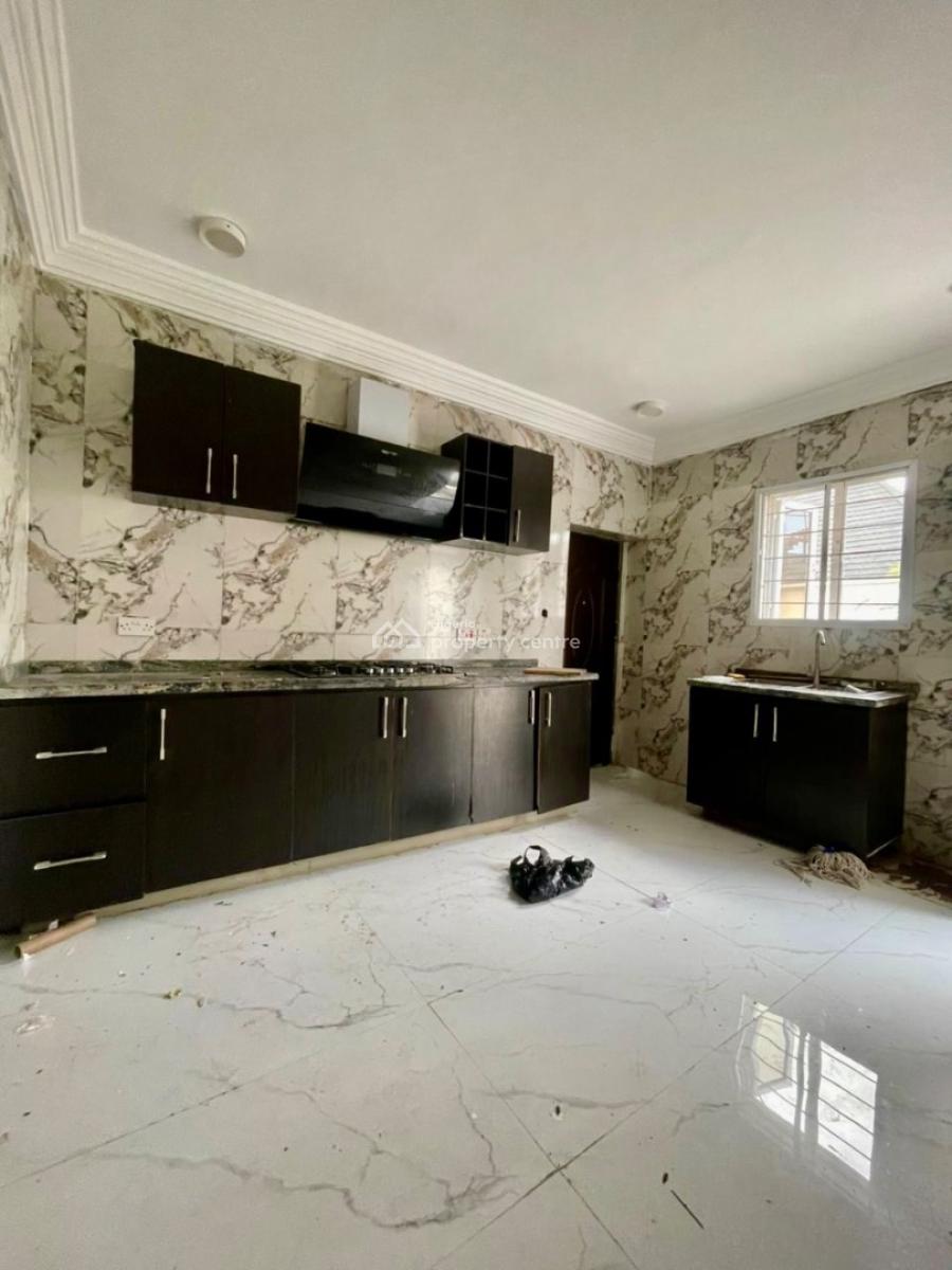 Upstairs and Comes with Inverter, Blenco Supermarket Area, Olokonla, Ajah, Lagos, Flat / Apartment for Rent