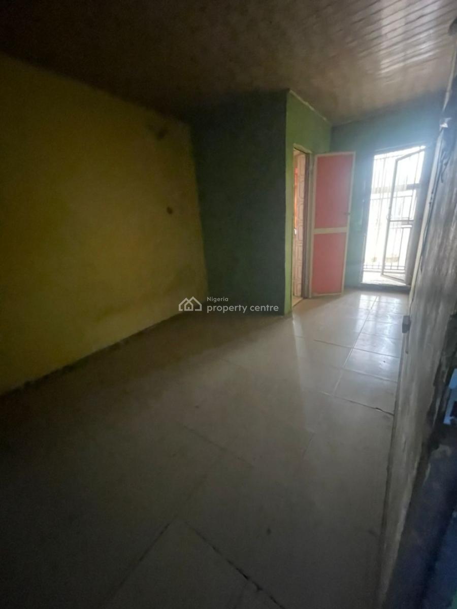 8 Bedrooms Office Space Self Compound (for Office Use), Off Obafemi Awolowo Way, Ikeja, Lagos, Flat / Apartment for Rent