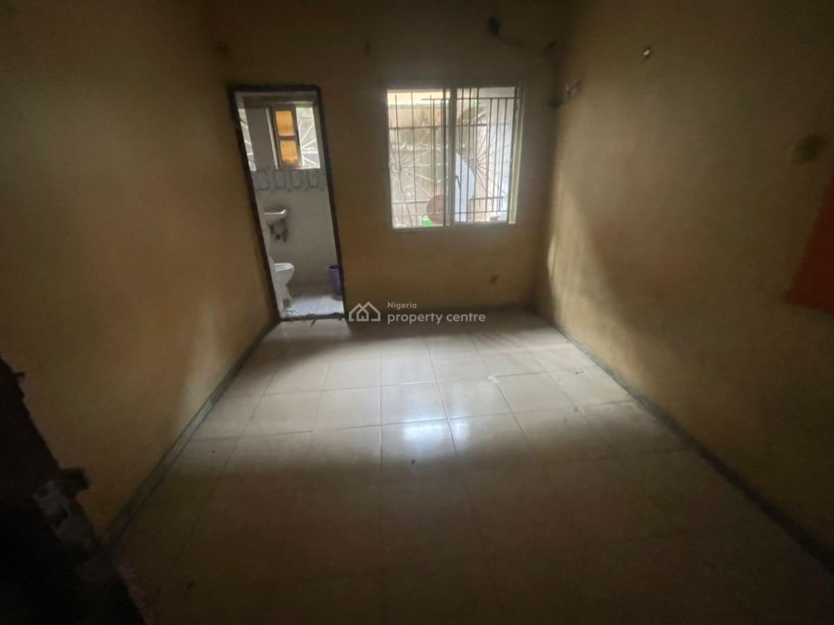 8 Bedrooms Office Space Self Compound (for Office Use), Off Obafemi Awolowo Way, Ikeja, Lagos, Flat / Apartment for Rent