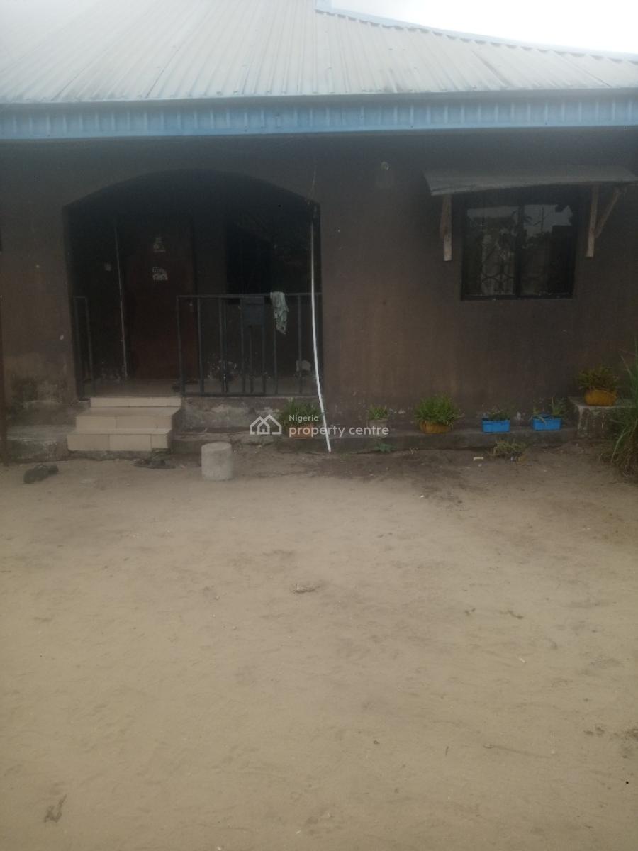 2 Bedroom with 3 Toilets & Close Proximity Fit for Business, Paradise Estate, Lakowe, Ibeju Lekki, Lagos, House for Rent