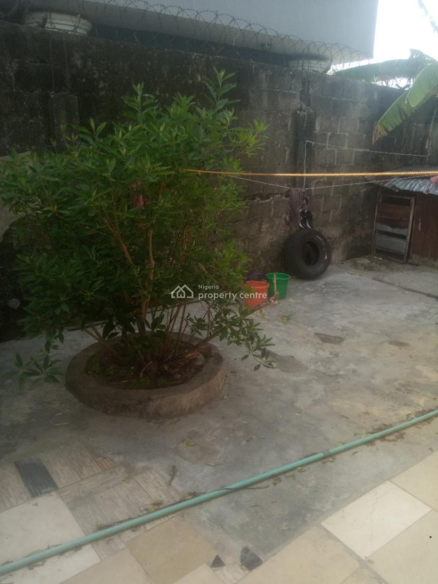 2 Bedroom with 3 Toilets & Close Proximity Fit for Business, Paradise Estate, Lakowe, Ibeju Lekki, Lagos, House for Rent