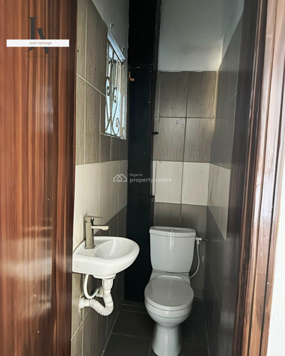 Newly Renovated 3-bedroom Apartments with Bq, Oniru, Victoria Island (vi), Lagos, Flat / Apartment for Rent