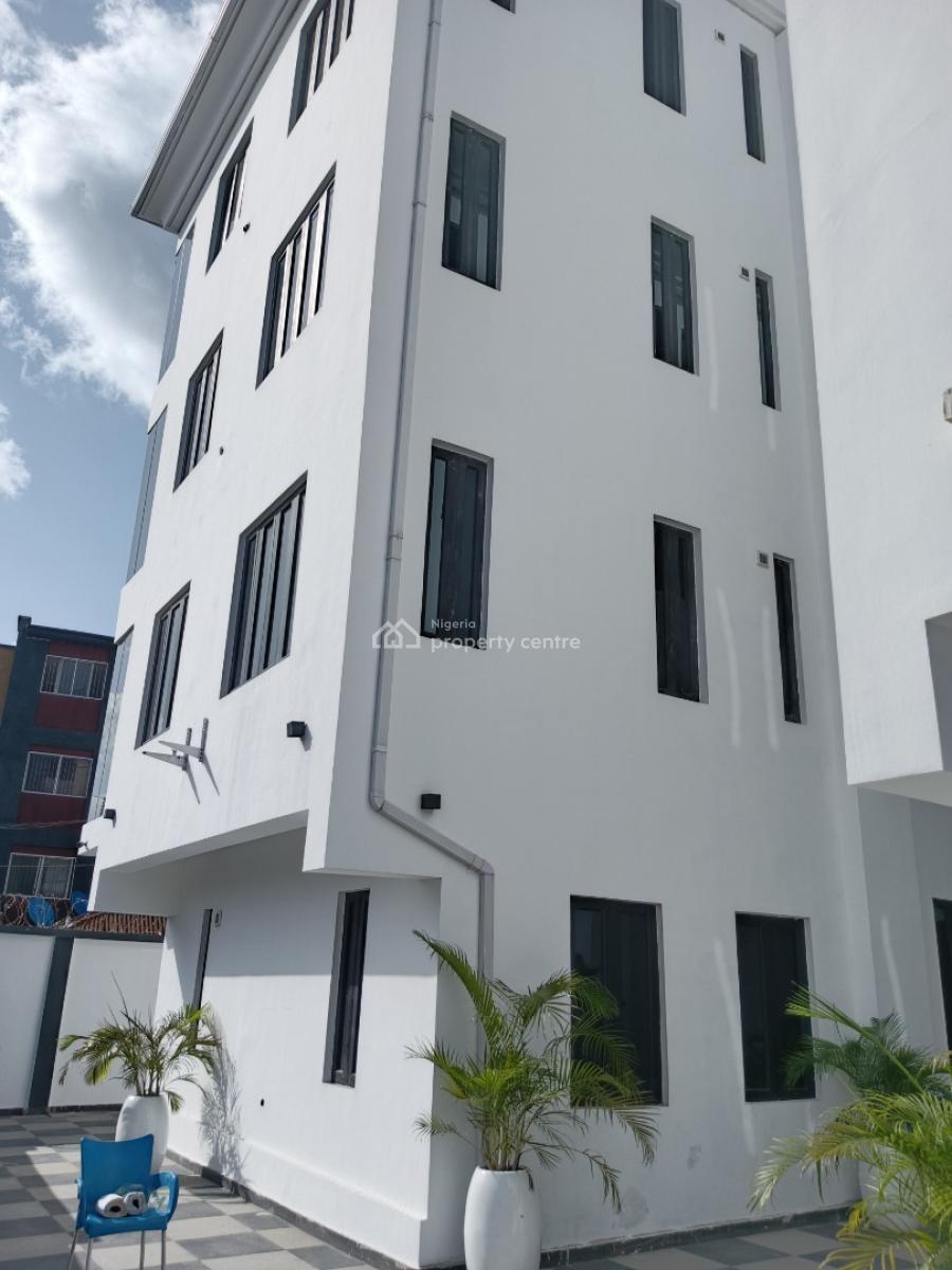 Most Executive, Most Luxury and Excellent  Brand New 2bedroom, All  En, Off Western Avenue By   Ojuelegba, Surulere Lagos, Surulere, Lagos, Flat / Apartment for Rent