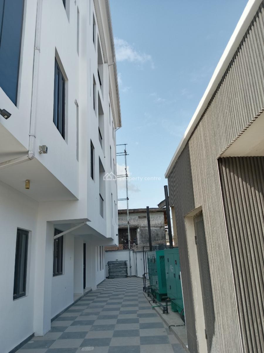 Most Executive, Most Luxury and Excellent  Brand New 2bedroom, All  En, Off Western Avenue By   Ojuelegba, Surulere Lagos, Surulere, Lagos, Flat / Apartment for Rent