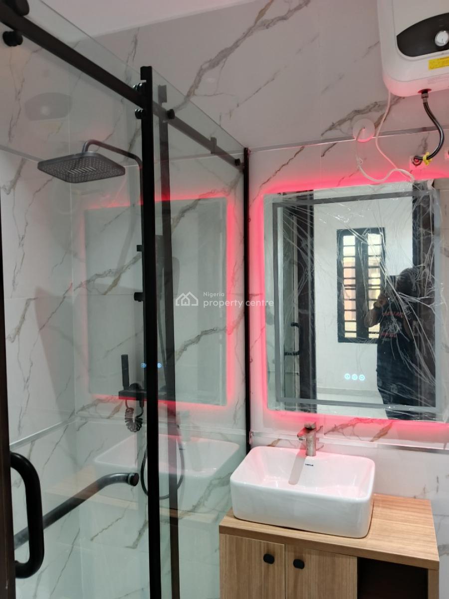 Most Executive, Most Luxury and Excellent  Brand New 2bedroom, All  En, Off Western Avenue By   Ojuelegba, Surulere Lagos, Surulere, Lagos, Flat / Apartment for Rent