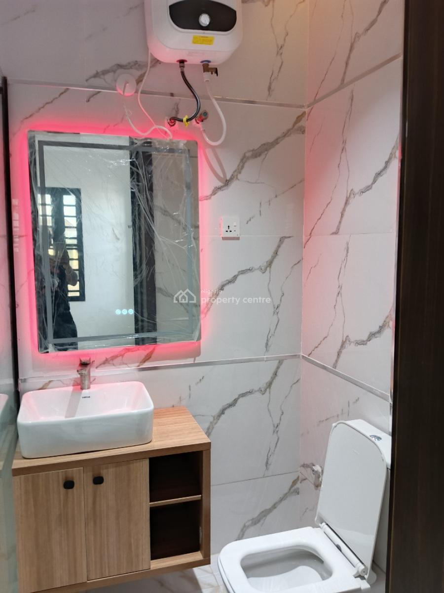 Most Executive, Most Luxury and Excellent  Brand New 2bedroom, All  En, Off Western Avenue By   Ojuelegba, Surulere Lagos, Surulere, Lagos, Flat / Apartment for Rent