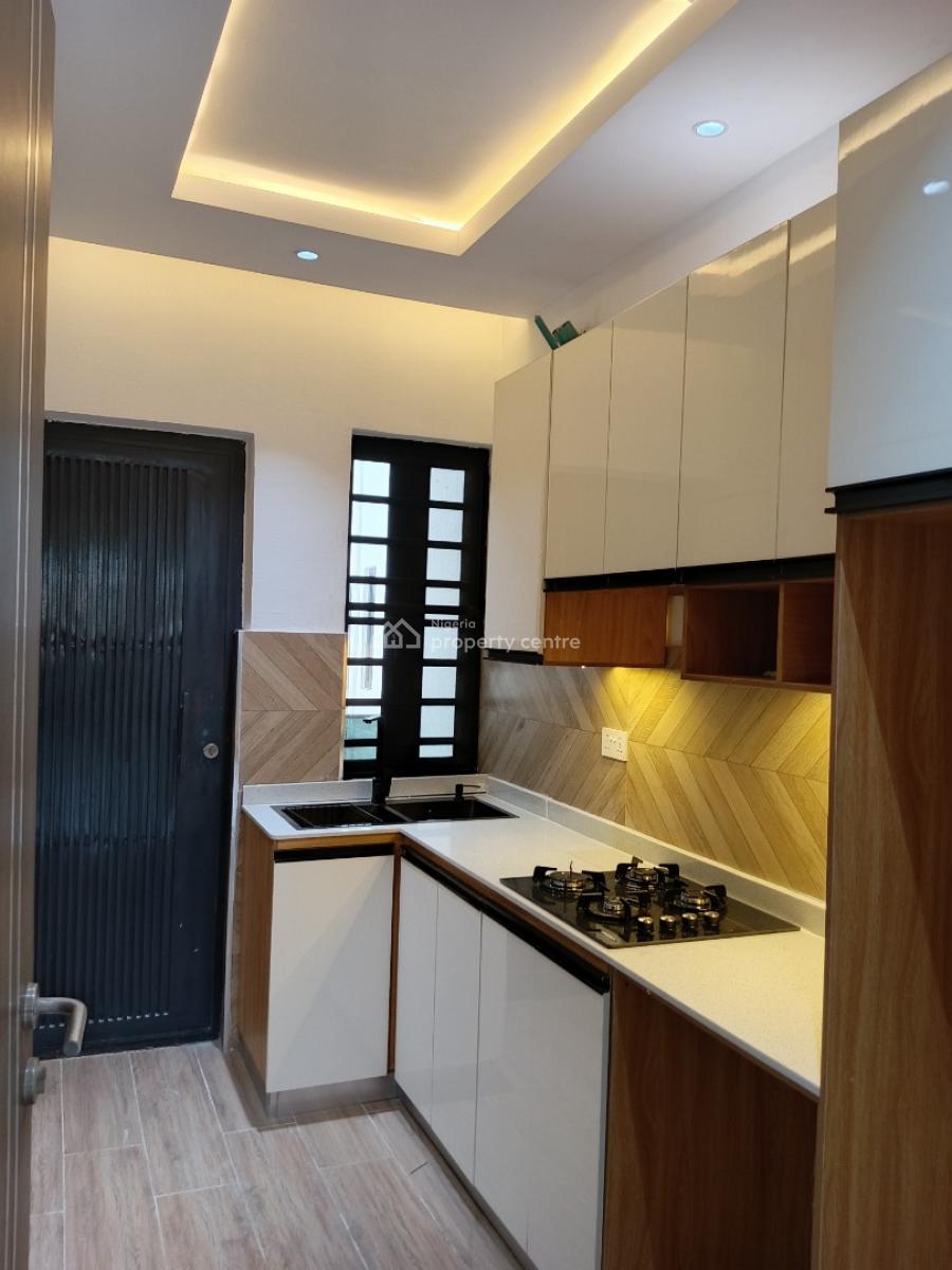 Most Executive, Most Luxury and Excellent  Brand New 2bedroom, All  En, Off Western Avenue By   Ojuelegba, Surulere Lagos, Surulere, Lagos, Flat / Apartment for Rent