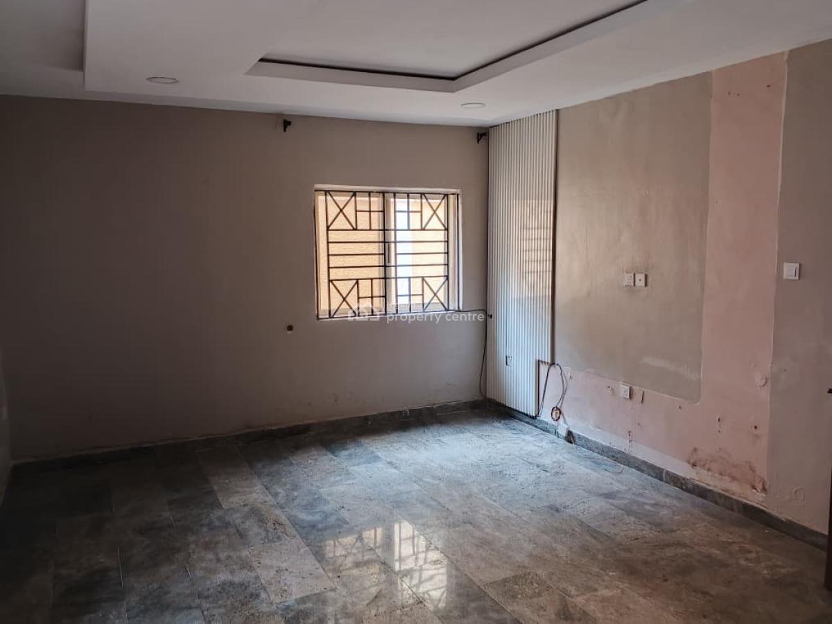 2 Bedroom Serviced Town House, Off Emmanuel Abimbola Cole, Lekki Phase 1, Lekki, Lagos, Flat / Apartment for Rent