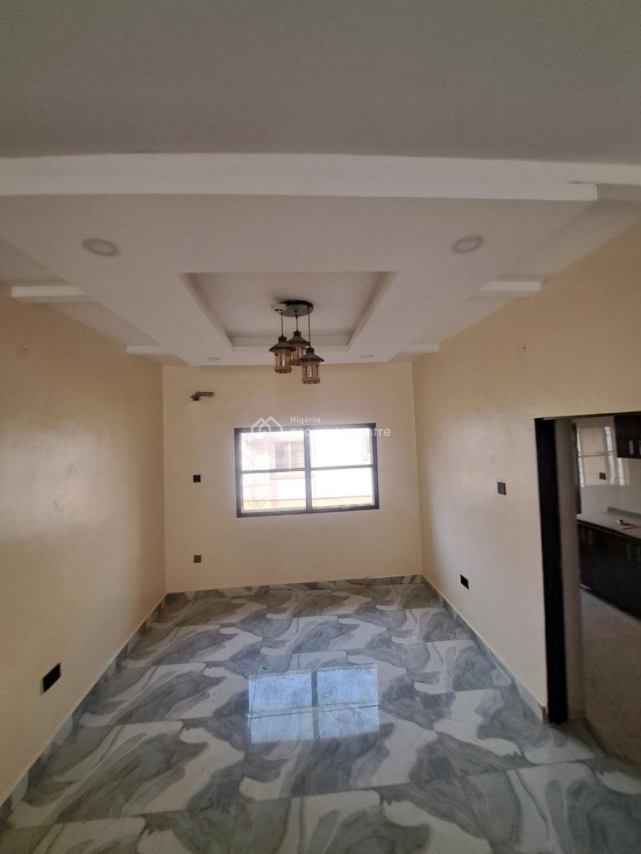 Neatly Finished 3bedroom Flat with Study, Wuse 2, Wuse 2, Abuja, Flat / Apartment for Rent