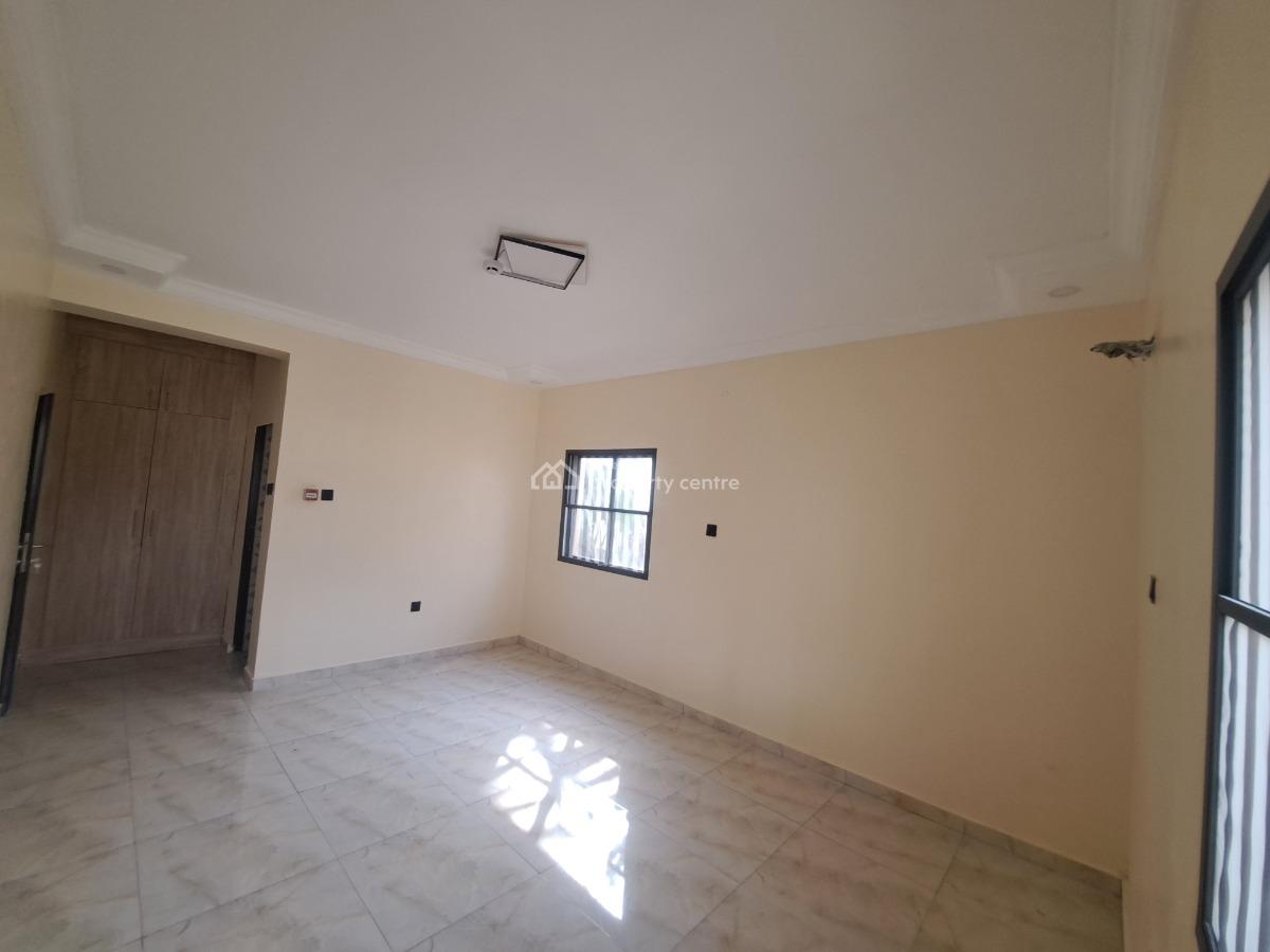 Neatly Finished 3bedroom Flat with Study, Wuse 2, Wuse 2, Abuja, Flat / Apartment for Rent
