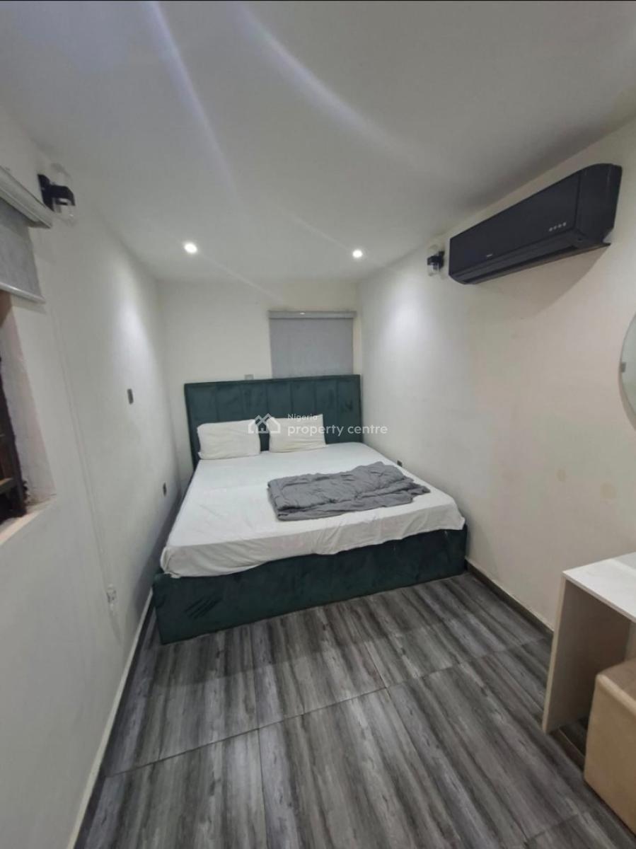 Fully Serviced and Furnished 1bedroom Apartment Mini Flat, Lekki Phase 1, Lekki, Lagos, Mini Flat (room and Parlour) for Rent