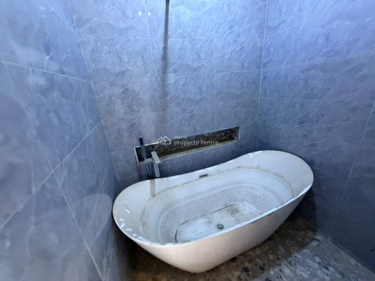 Newly Built Serviced 4-bedroom Terrace Duplex with Central Generator, Guzape District, Abuja, Terraced Duplex for Rent