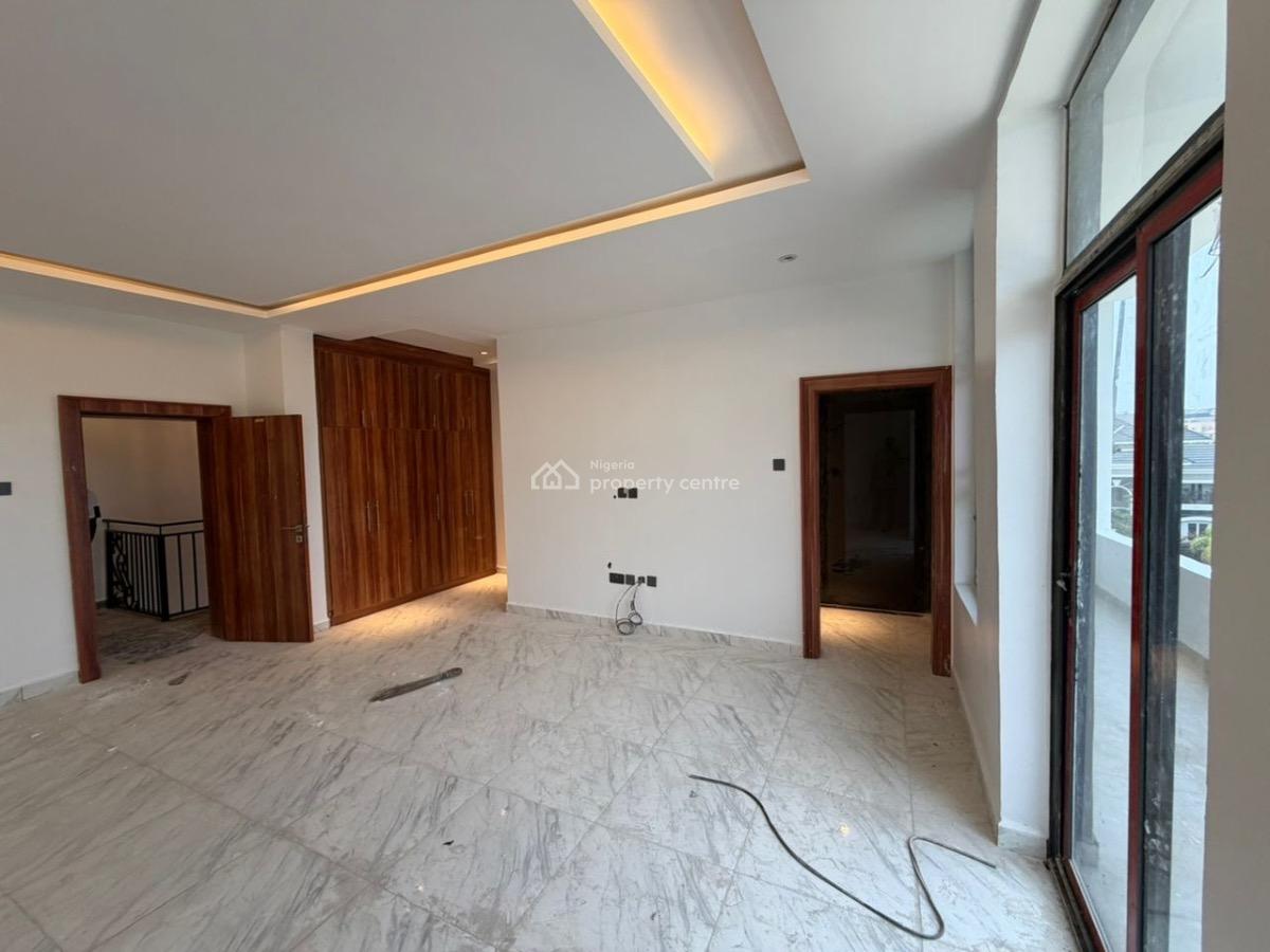 Newly Built Serviced 4-bedroom Terrace Duplex with Central Generator, Guzape District, Abuja, Terraced Duplex for Rent