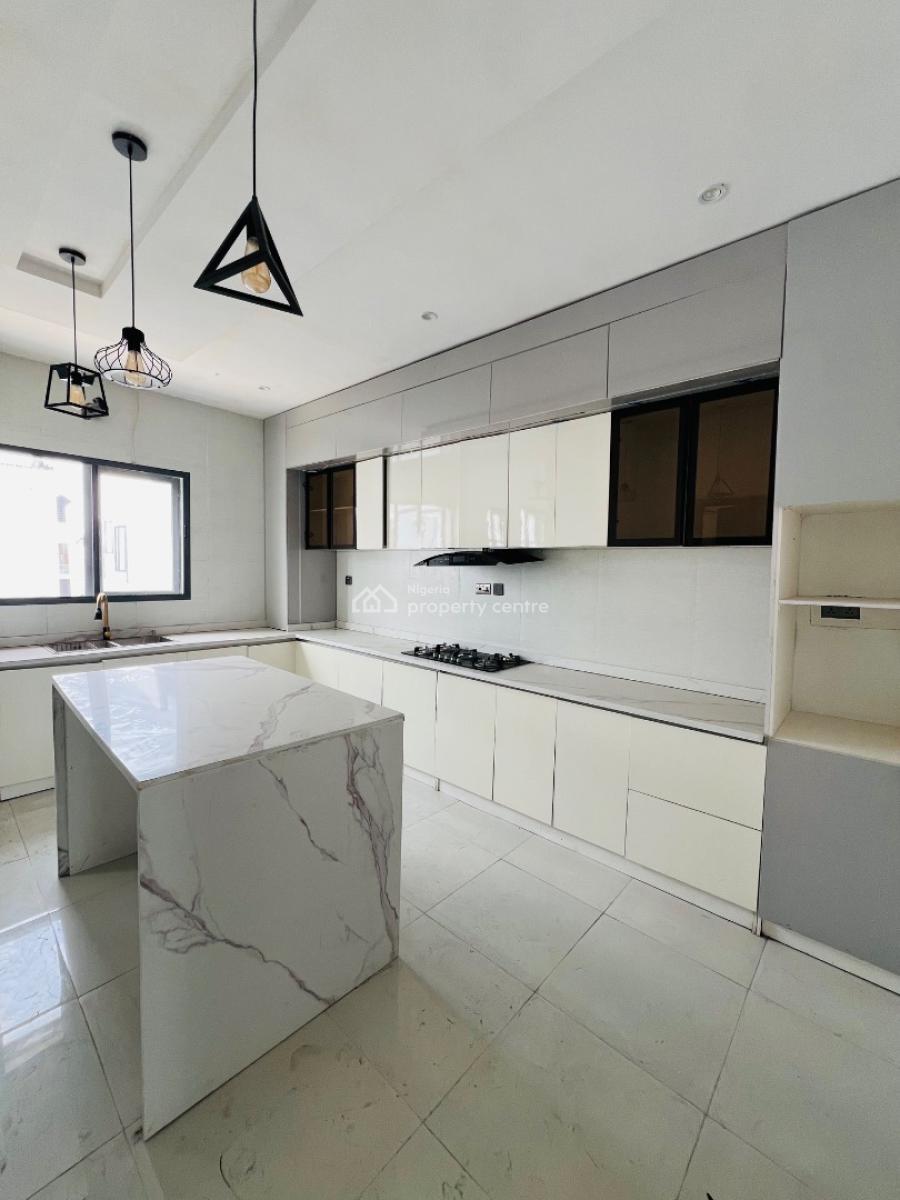 4 Bed&bq Terrace   14 Million, Ikota, Lekki, Lagos, Terraced Duplex for Rent