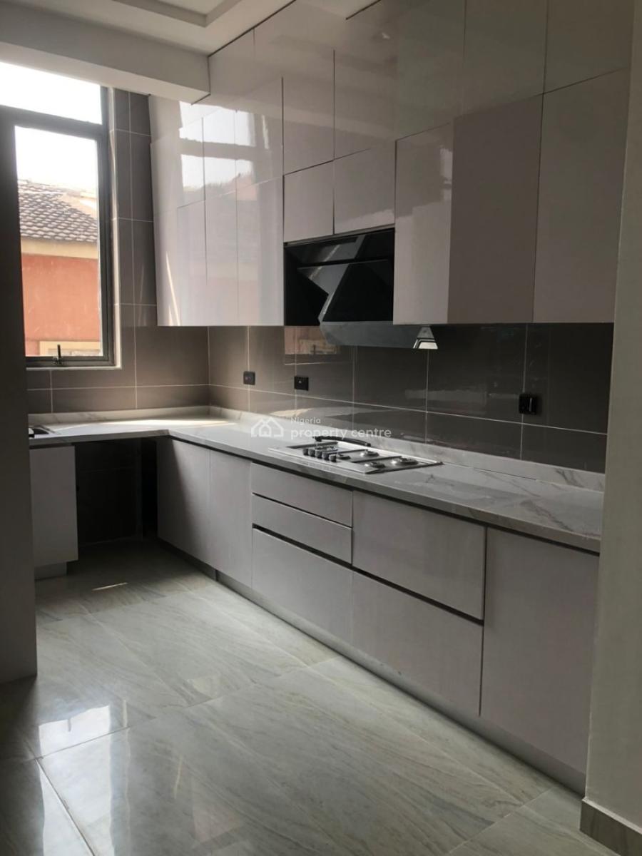 Newly Built Two Bed Room Flat with Excellence and Luxury Facilities, Lekki Phase 1, Lekki, Lagos, Flat / Apartment for Sale