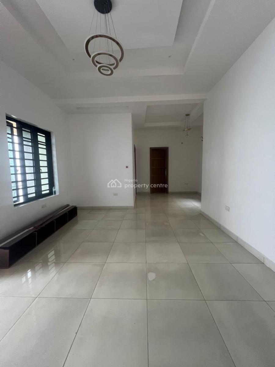 Opulent  2 Bedroom Apartment in a Secure Estate, Ilasan, Ikate, Lekki, Lagos, Flat / Apartment for Rent