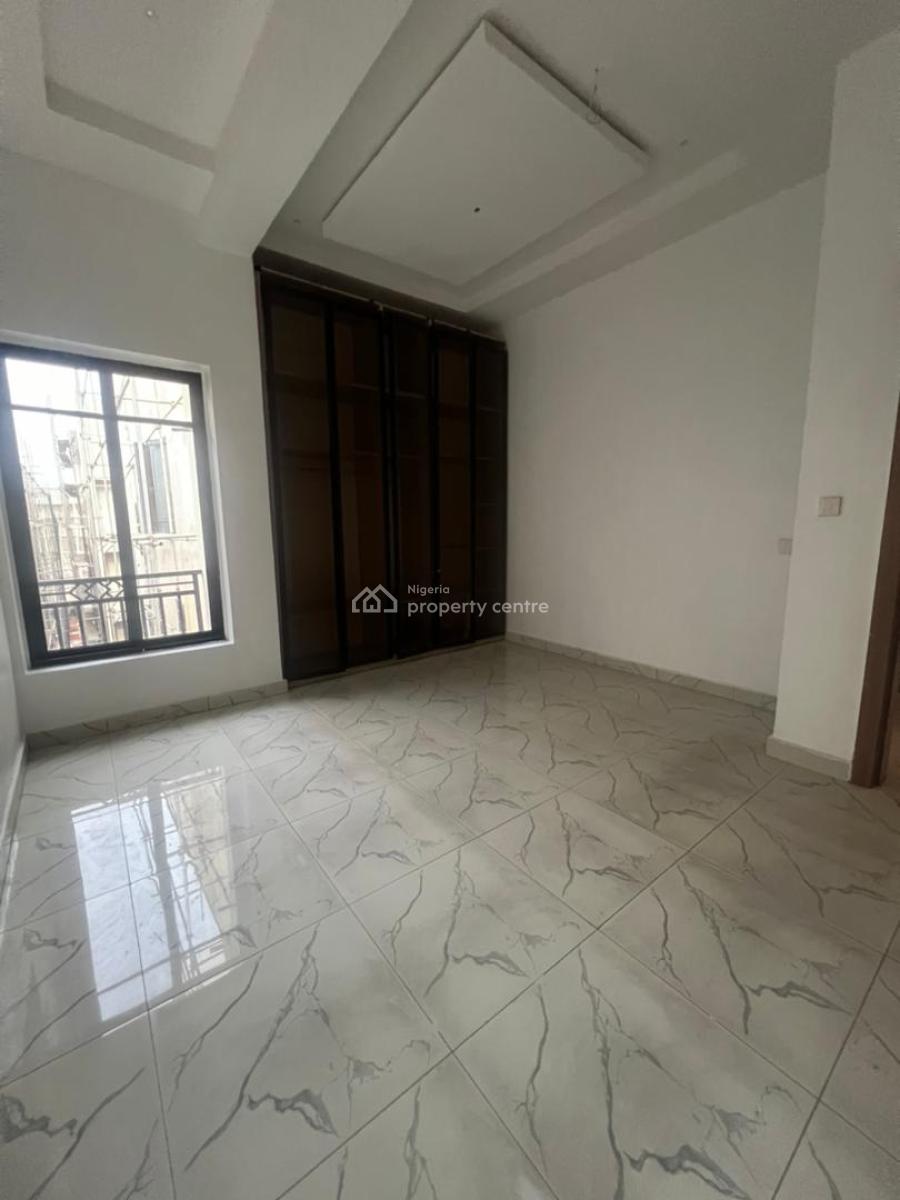 Opulent  2 Bedroom Apartment in a Secure Estate, Ilasan, Ikate, Lekki, Lagos, Flat / Apartment for Rent