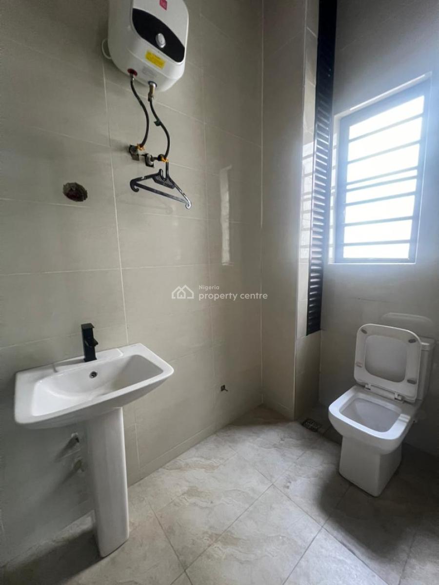 Opulent  2 Bedroom Apartment in a Secure Estate, Ilasan, Ikate, Lekki, Lagos, Flat / Apartment for Rent