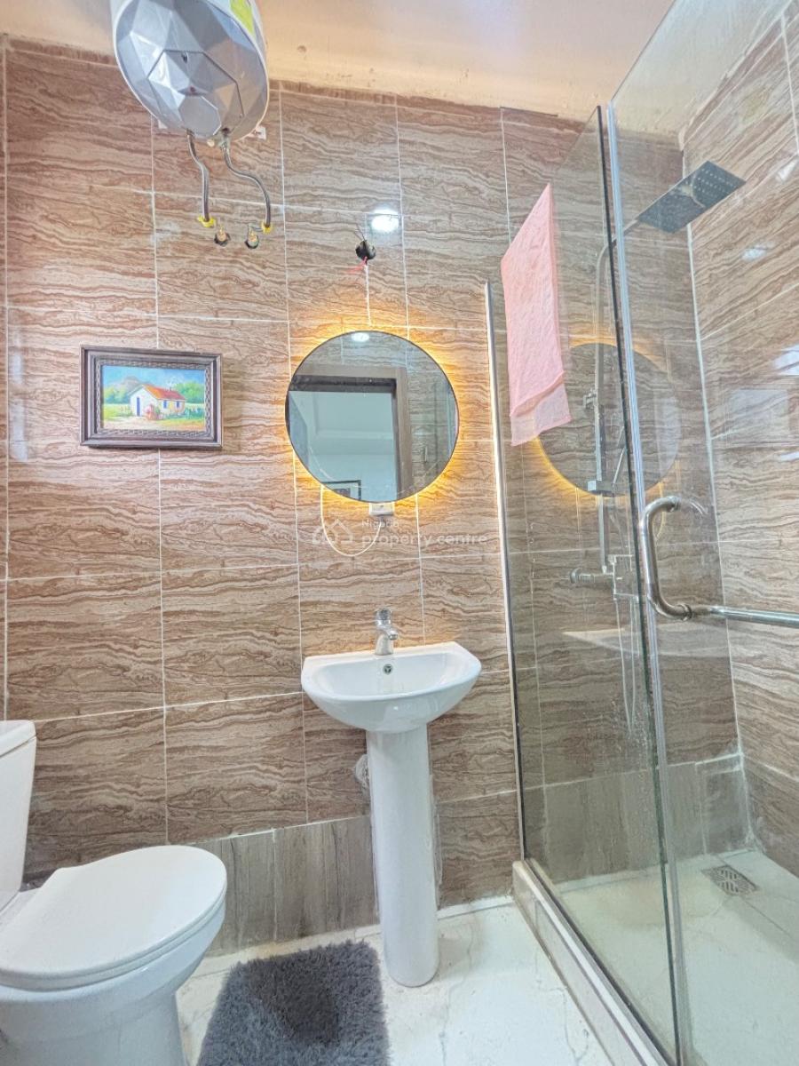 Cozy One Bedroom Apartment, Royal Pine Estate Orchid, Lekki Phase 2, Lekki, Lagos, Flat / Apartment Short Let