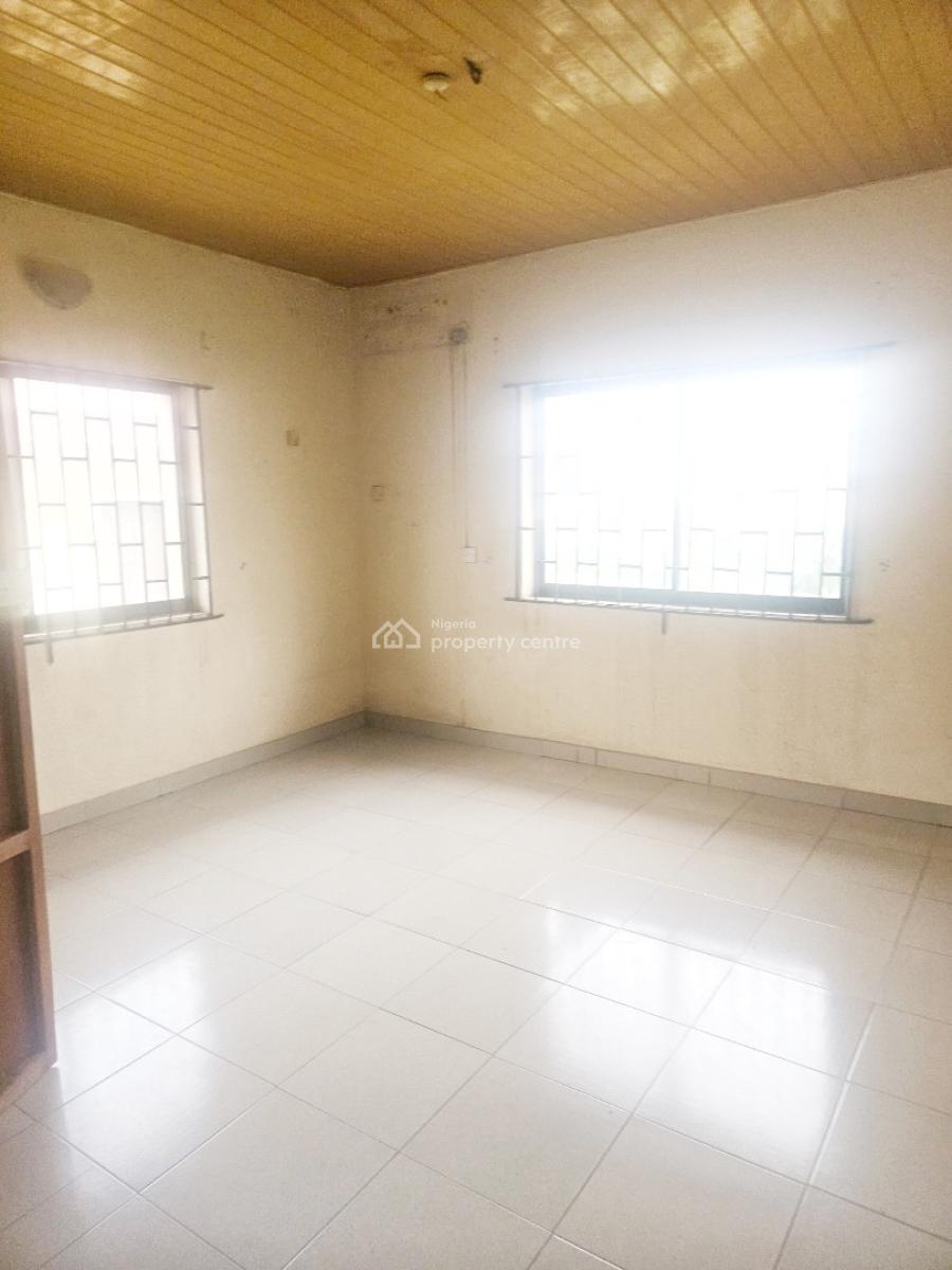 a Well Maintained Spacious 2 Bedroom Detached Duplex, Gra Phase 1, Magodo, Lagos, Detached Duplex for Rent