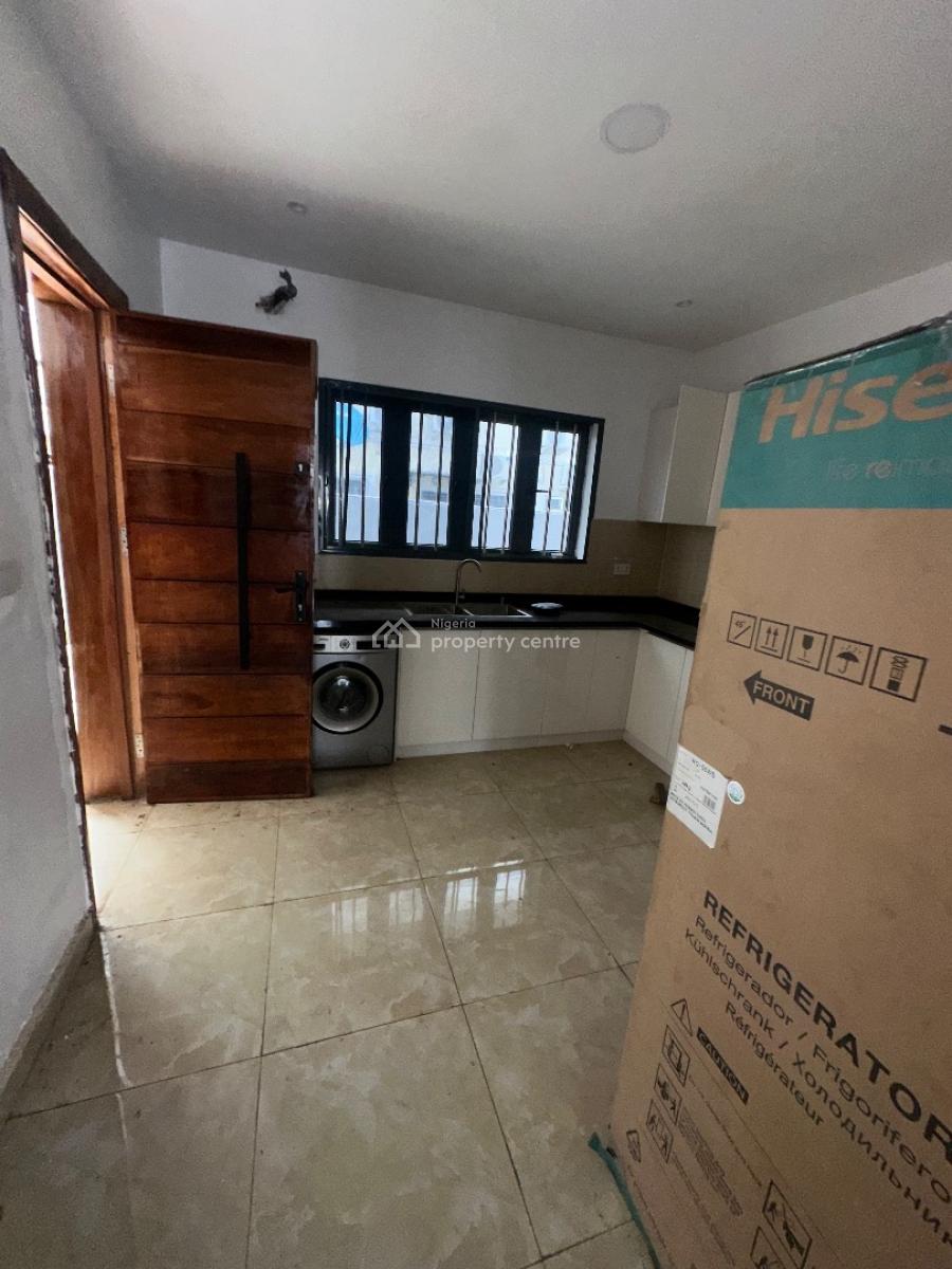 Luxury 4 Bedroom Terraced Duplex, Off Castle and Temple, Lekki Phase 1, Lekki, Lagos, Terraced Duplex for Rent