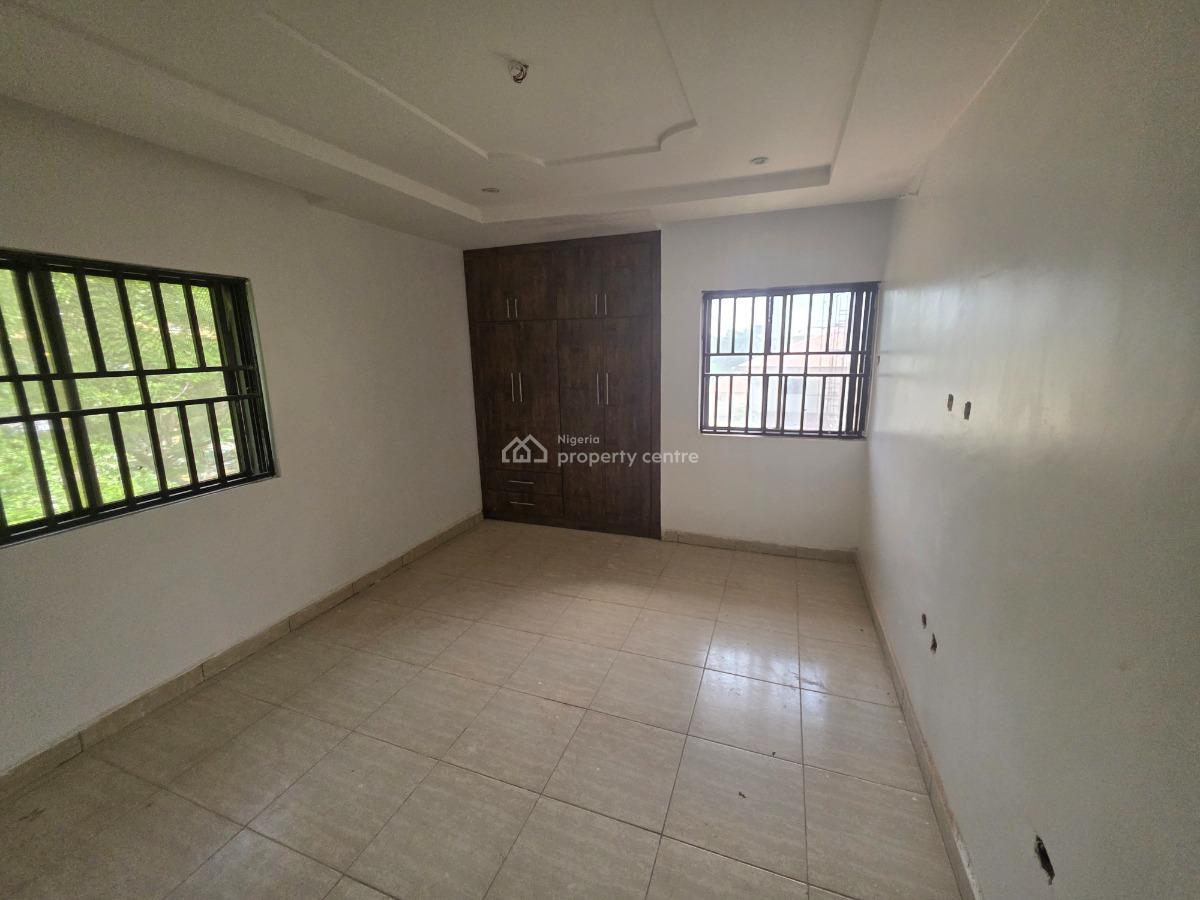 a Well Spacious 3 Bedroom Flat, Ebitu Ukiwe Street, Jabi, Abuja, Flat / Apartment for Rent