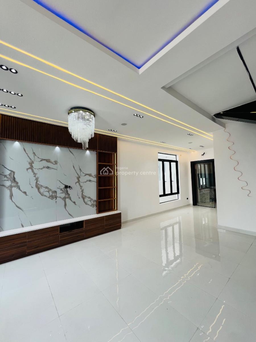 5 Bedroom & Bq Full Detached, Ikota, Lekki, Lagos, Detached Duplex for Sale