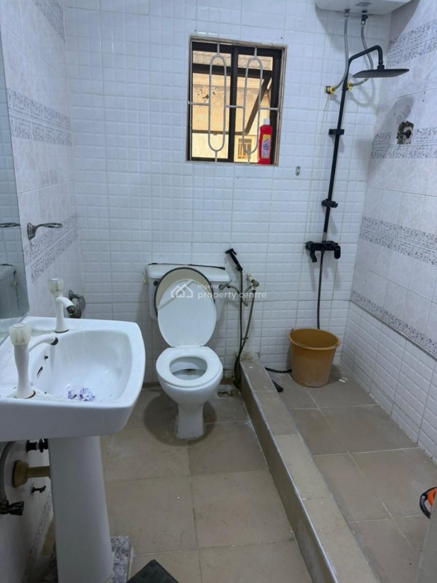 Very Decent Mini Flat, Off Admiralty Road, Lekki Phase 1, Lekki, Lagos, Mini Flat (room and Parlour) for Rent