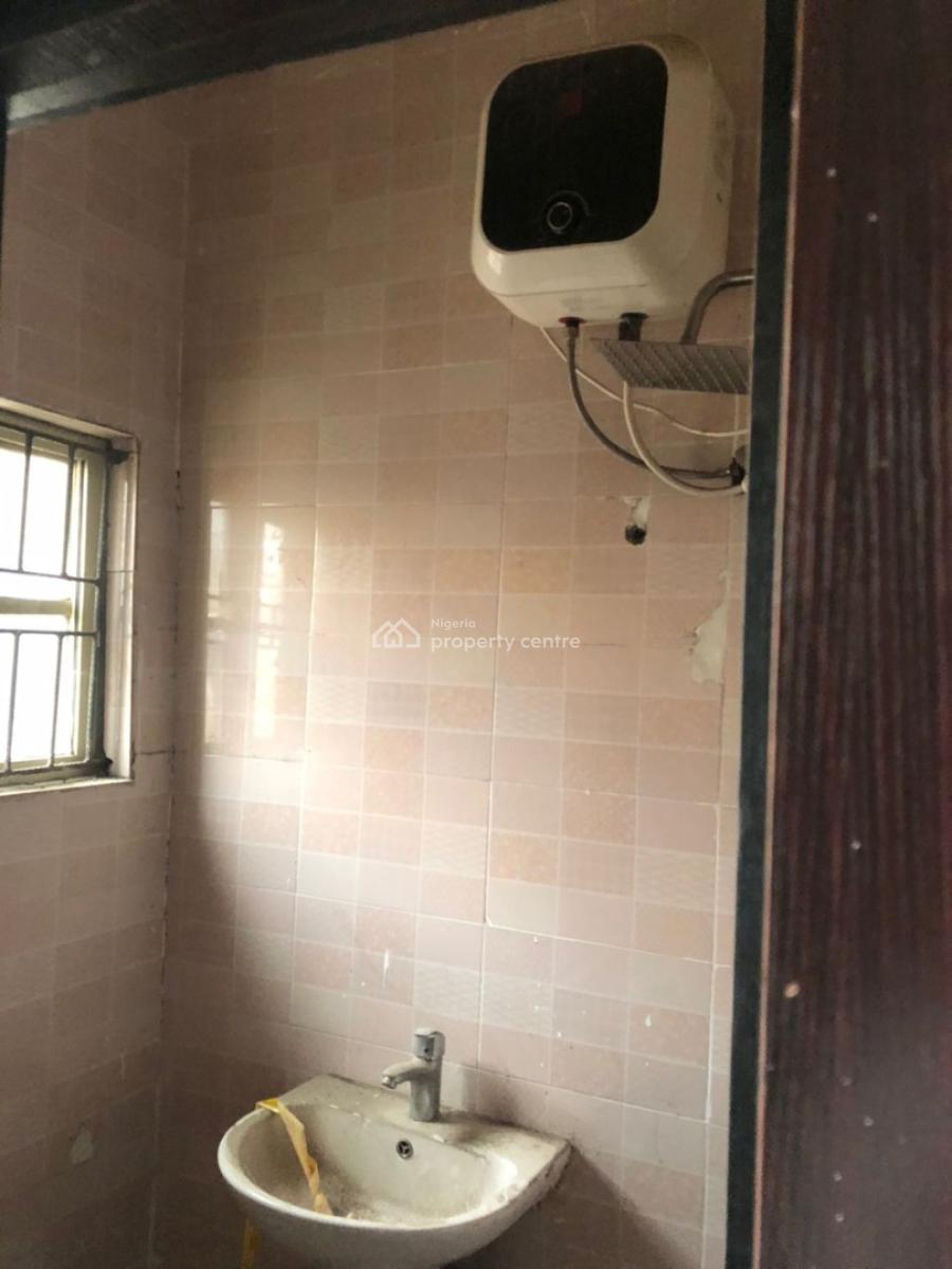 2 Bedroom Flat, Thomas Estate, Ajiwe, Ajah, Lagos, Flat / Apartment for Rent
