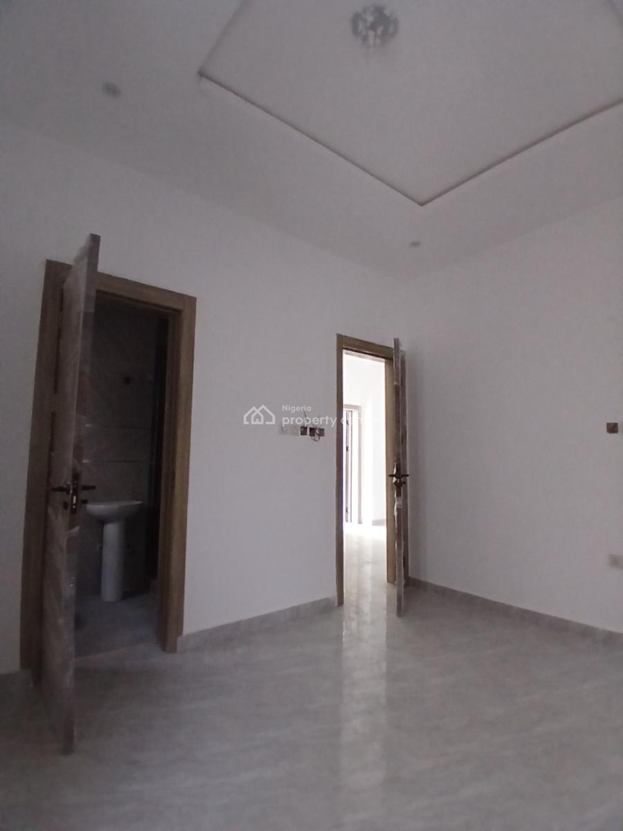 4 Bedroom Terraced Duplex, Pepperoni, Lekki Phase 2, Lekki, Lagos, House for Sale