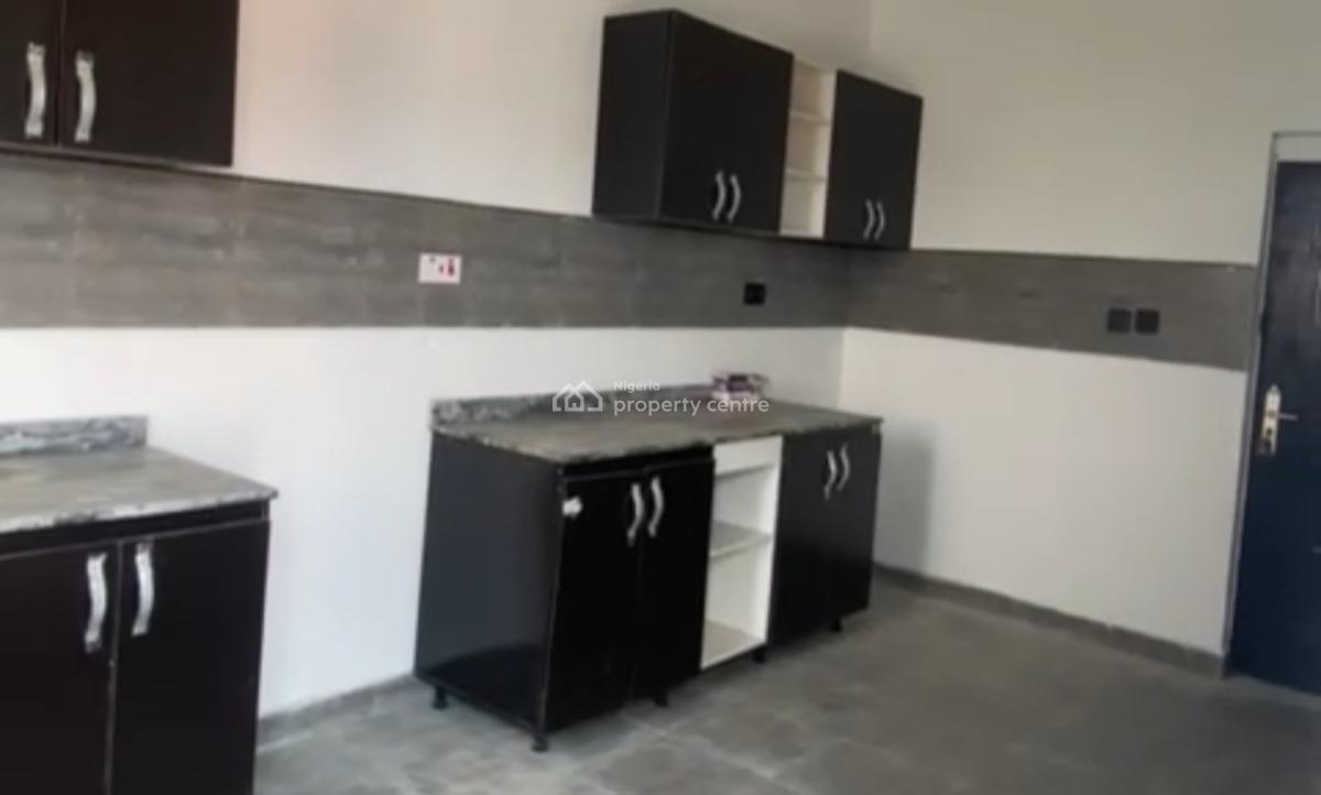 Brand New Luxurious 2 Bedroom Apartment Upstairs in a Secured Estate, ., Sangotedo, Ajah, Lagos, Flat / Apartment for Sale