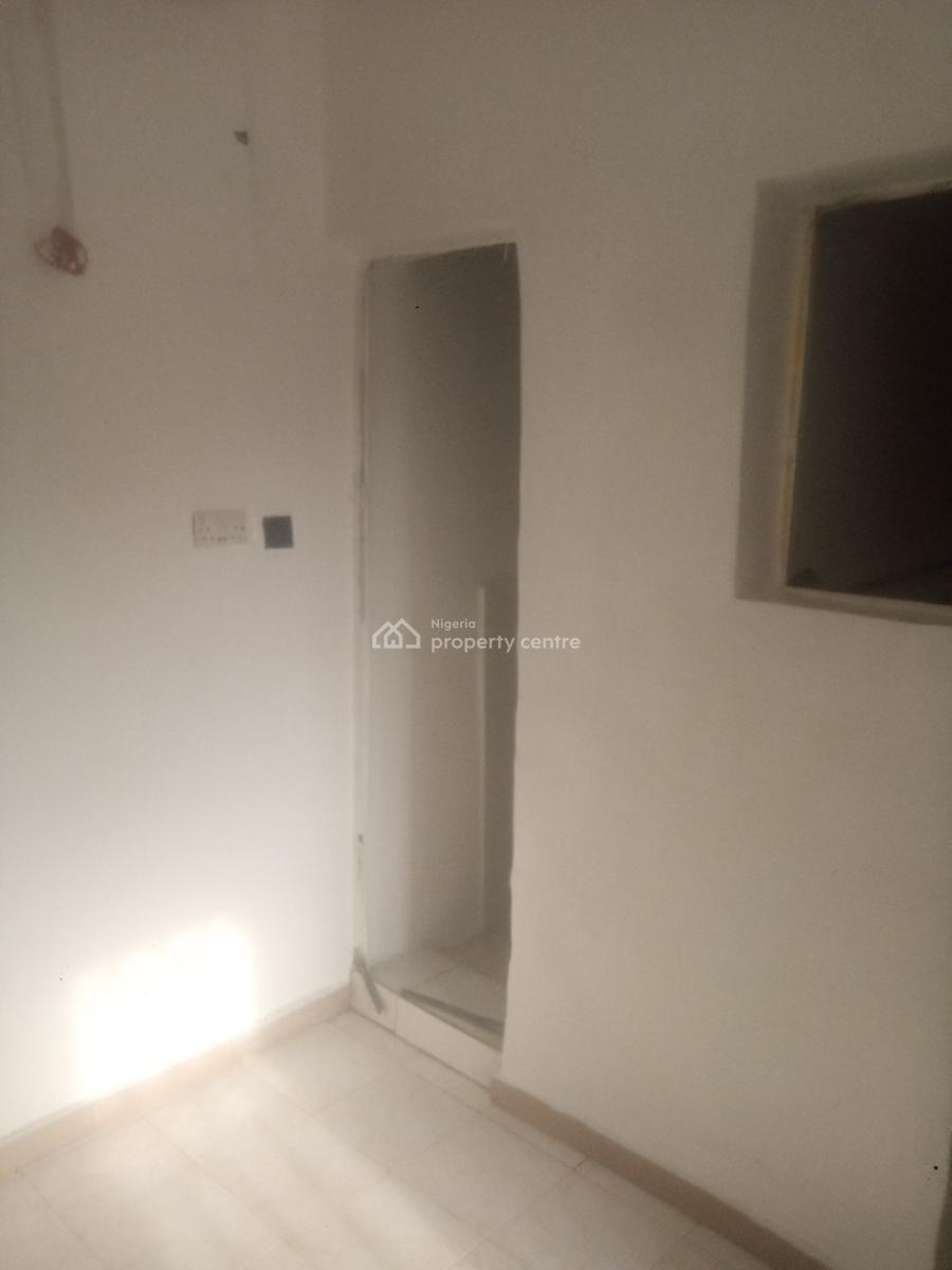 Very Neat and Nicely Positoned Self Contain, Olokonla, Ajah, Lagos, Self Contain (single Rooms) for Rent