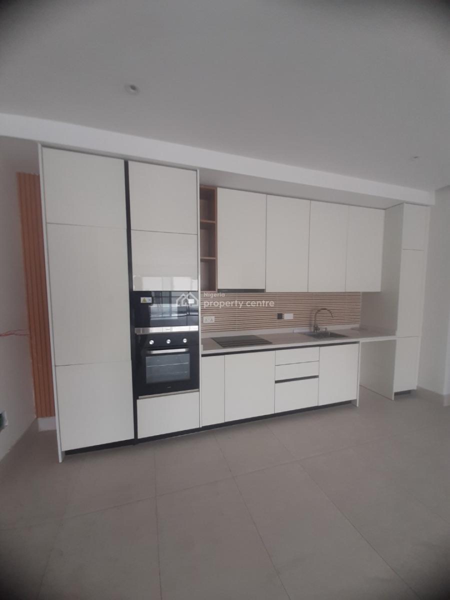 Serviced with 24/7 Power Supply 2 Bedroom En-suite Apartment, Victoria Island (vi), Lagos, Flat / Apartment for Rent