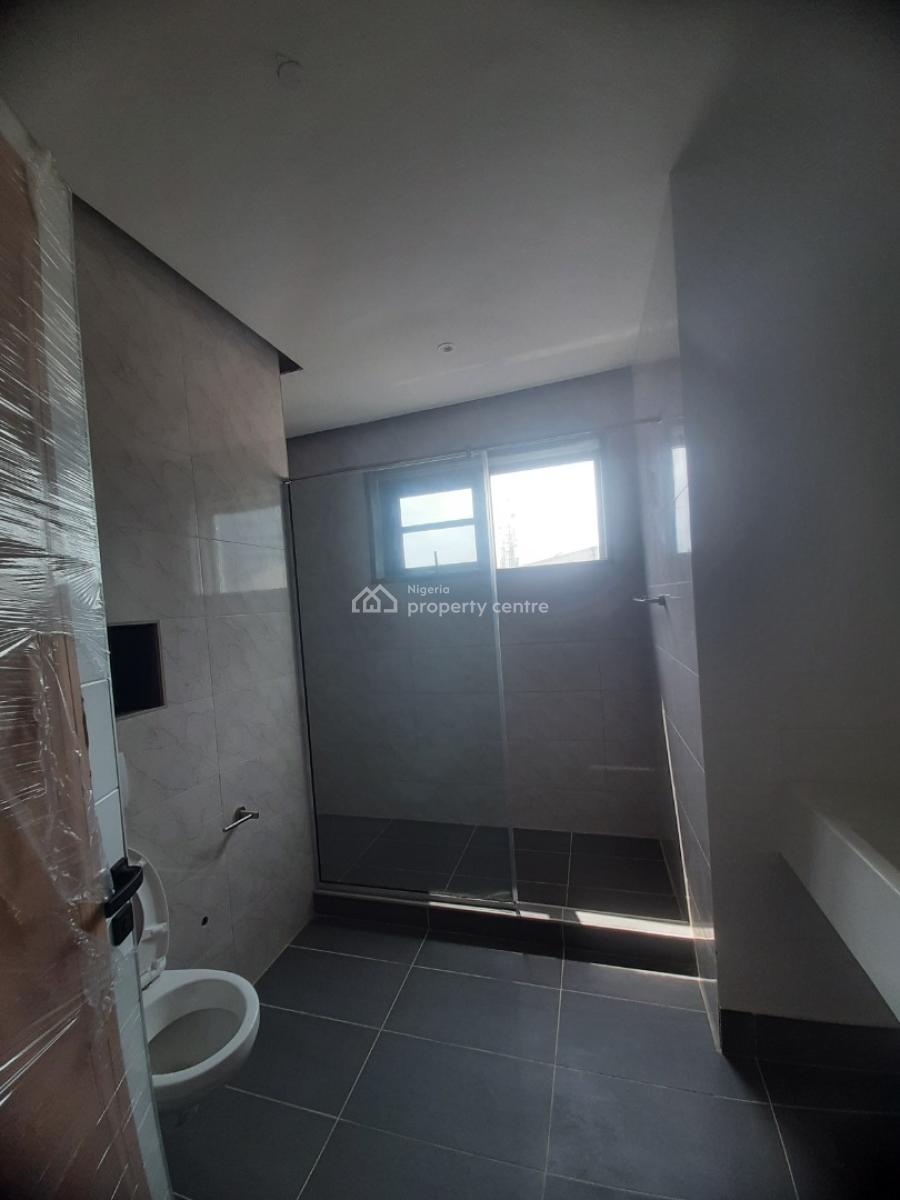 Serviced with 24/7 Power Supply 2 Bedroom En-suite Apartment, Victoria Island (vi), Lagos, Flat / Apartment for Rent