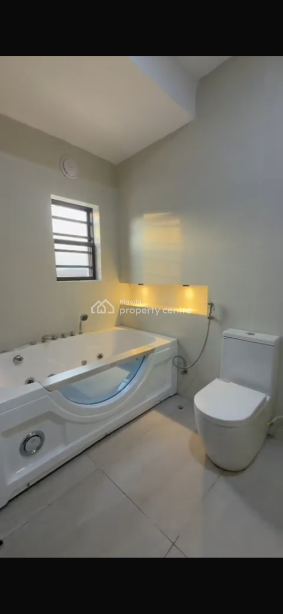 Luxury 4 Bedroom Terraced Duplex with Private Compound +bq, Guzape District, Abuja, Terraced Duplex for Sale