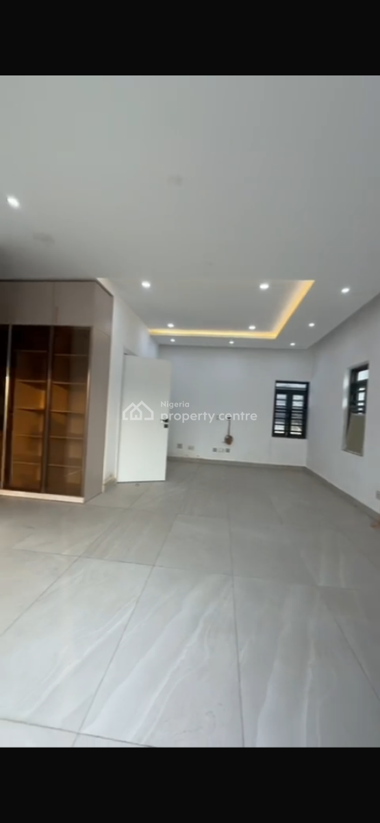 Luxury 4 Bedroom Terraced Duplex with Private Compound +bq, Guzape District, Abuja, Terraced Duplex for Sale