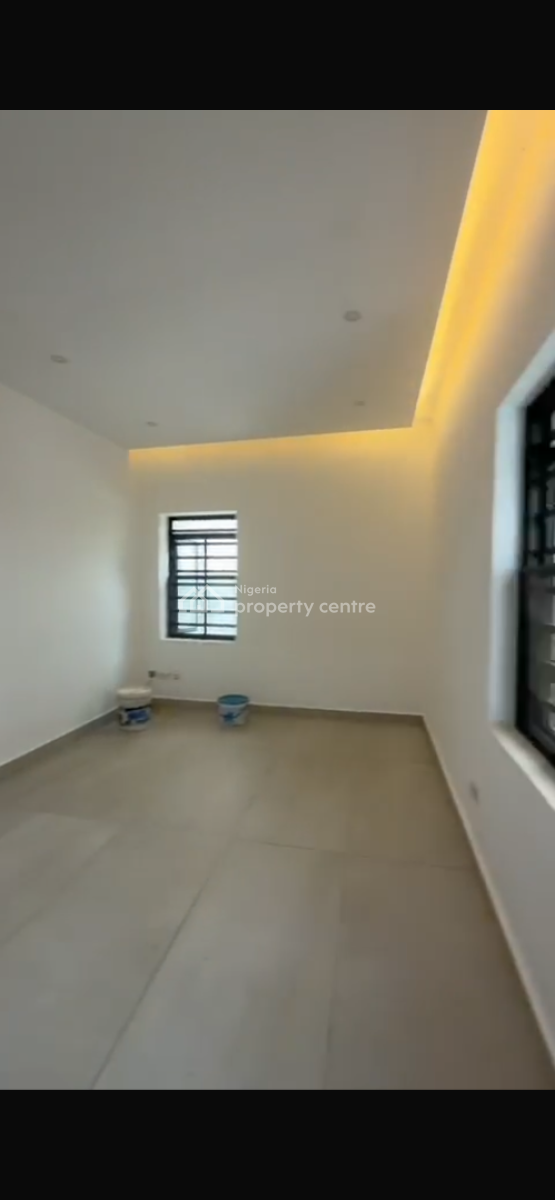 Luxury 4 Bedroom Terraced Duplex with Private Compound +bq, Guzape District, Abuja, Terraced Duplex for Sale