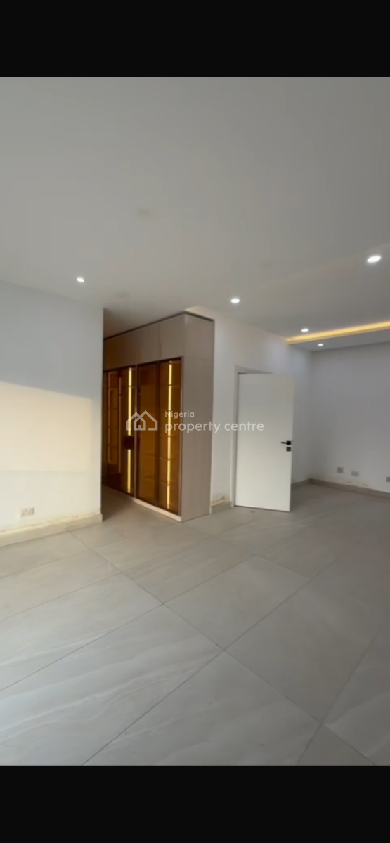 Luxury 4 Bedroom Terraced Duplex with Private Compound +bq, Guzape District, Abuja, Terraced Duplex for Sale