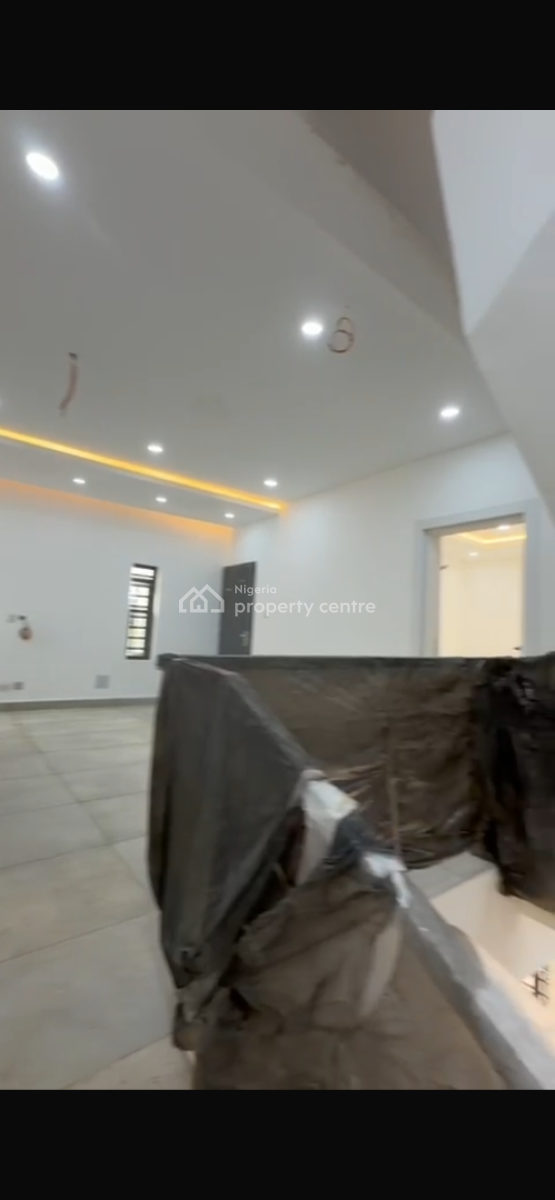 Luxury 4 Bedroom Terraced Duplex with Private Compound +bq, Guzape District, Abuja, Terraced Duplex for Sale