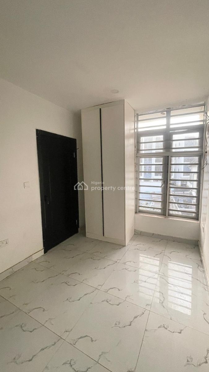 2 Bedroom Apartment, Orchid Road, Lekki, Lagos, Flat / Apartment for Rent