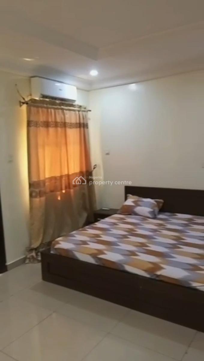 Distress Auction Spacious 4-bedroom Terrace Duplex with a Room Bq, Chevy View Estate Chevron., Lekki, Lagos, Terraced Duplex for Sale