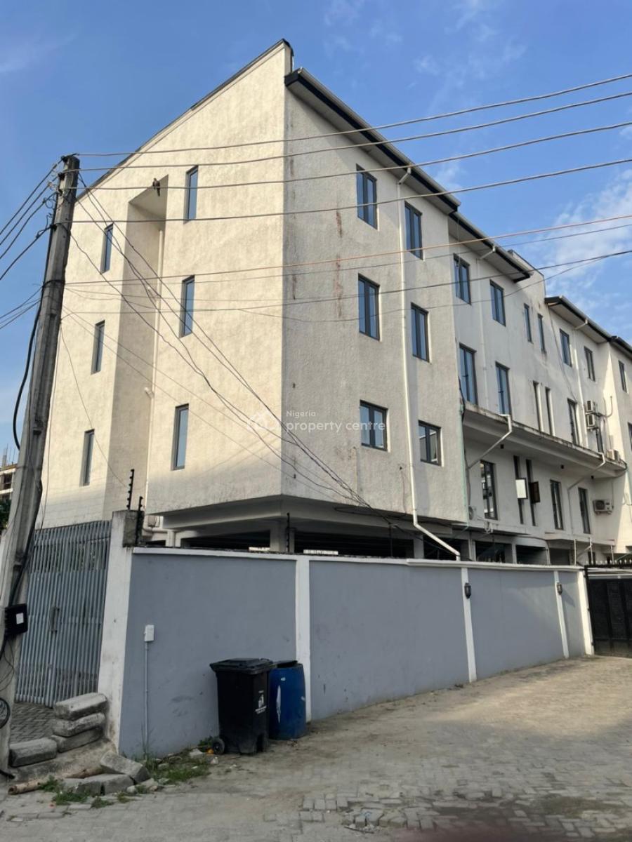 Spacious 3 Bedroom Maisonette, Off Hakeem Dickson Road, Lekki Phase 1, Lekki, Lagos, Terraced Duplex for Rent