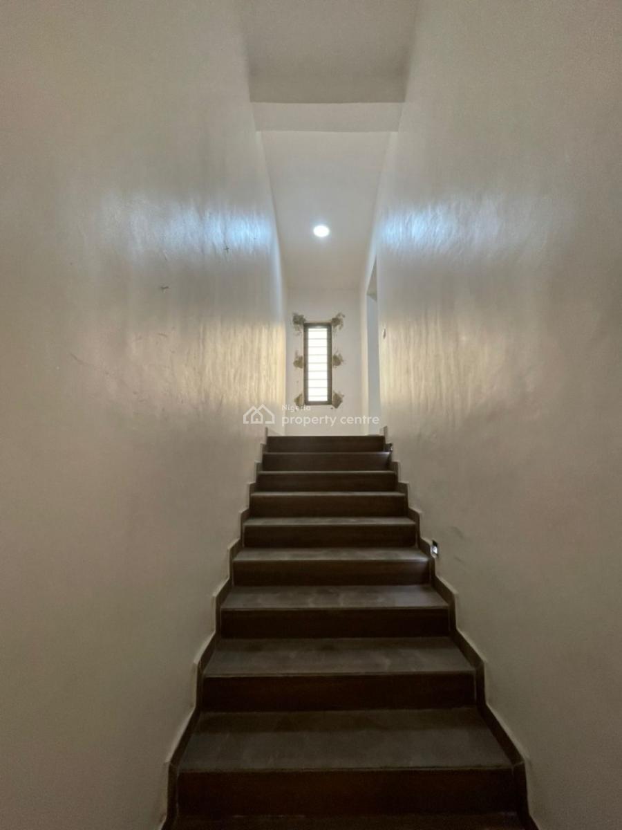 Spacious 3 Bedroom Maisonette, Off Hakeem Dickson Road, Lekki Phase 1, Lekki, Lagos, Terraced Duplex for Rent